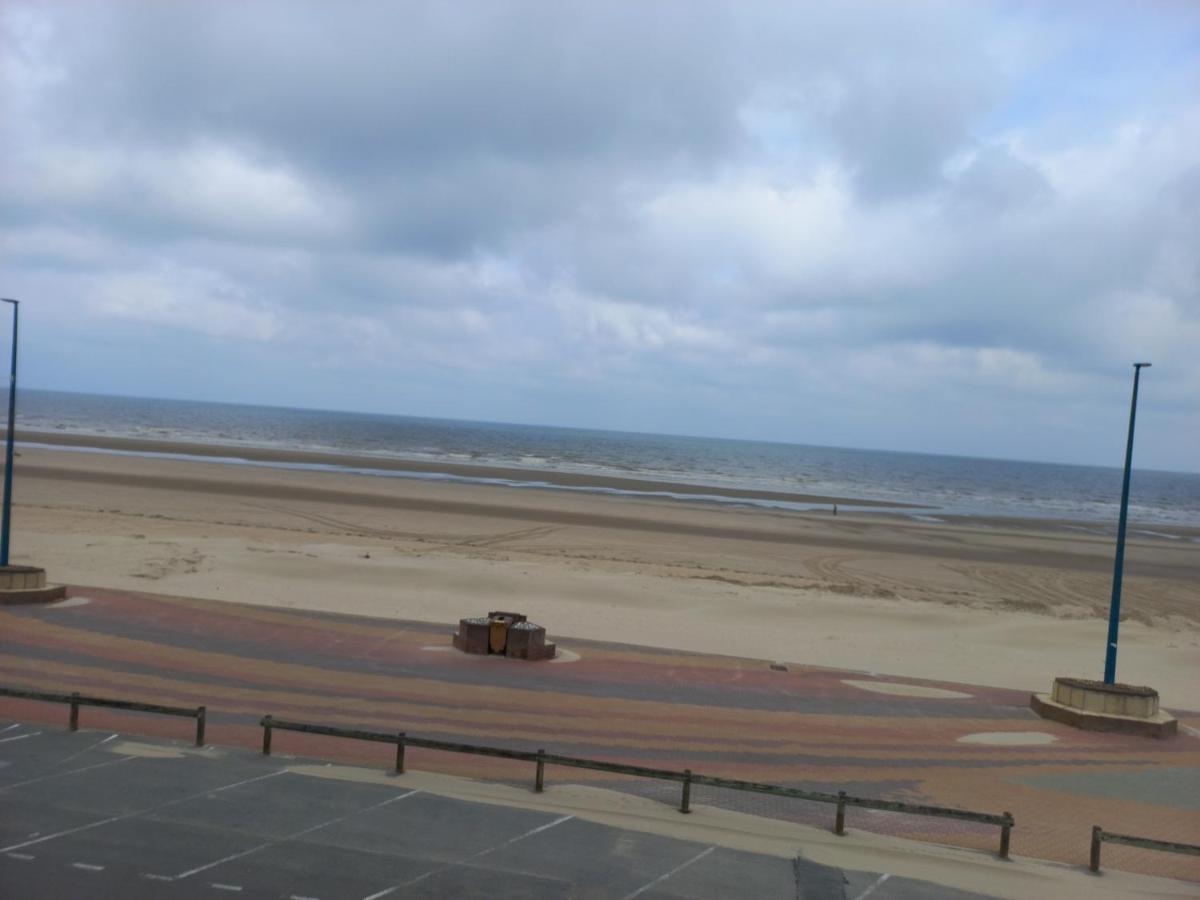 Appartement Bray-Dunes, 3 Pieces, 4 Personnes - Fr-1-661-2 Buitenkant foto